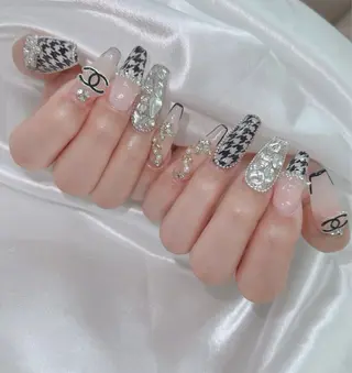 ネイル Lee Nails チップ長さだし専門店のネイルデザイン