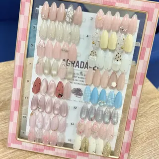 ネイル Bitty momona🩵✨のネイルデザイン