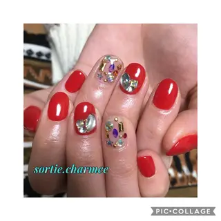 ネイル . MARINAのネイルデザイン