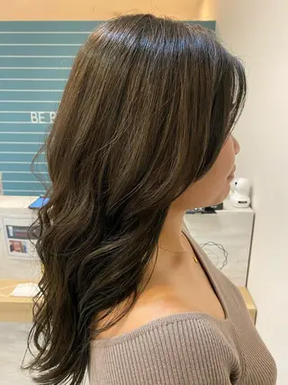 セミロング カラー & kuのヘアスタイル