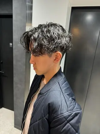 メンズ センターパート マスターかずまのヘアスタイル