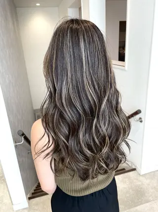 ロング カラー HAREru. モデル募集【戸塚】のヘアスタイル