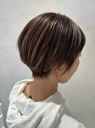ショート アース 新越谷店💇‍♀️のヘアスタイル