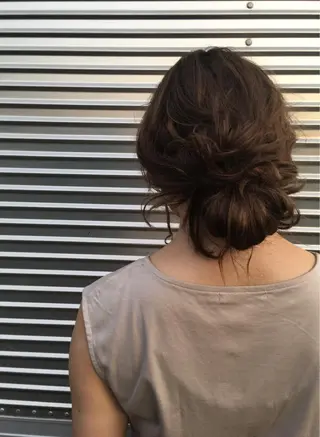 ロング ヘアアレンジ KYOKA .のヘアスタイル