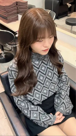 ロング カラー ヘアアレンジ 代表🎀 ふわモテ愛 され髪🩷yumiのヘアスタイル