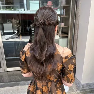 ヘアアレンジ 芦刈 咲来のヘアスタイル
