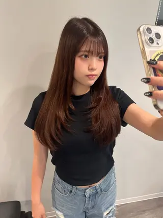ミディアム 河西 彩香/ブリーチカラーのヘアスタイル