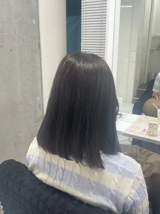 ミディアム カラー yuzuna ハイトーン 天神のヘアスタイル