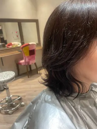 ミディアム シモカワ マシロのヘアスタイル