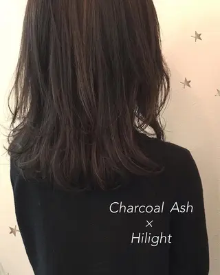 ミディアム カラー 市川 千夏のヘアスタイル
