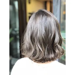 ショート カラー パーソナルカラー診断 できます 木曽 主博のヘアスタイル