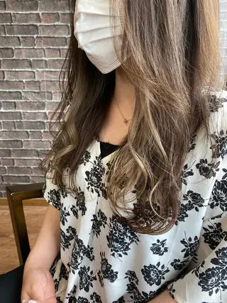 セミロング カラー 【Lei】橋本孝太 レイヤー・美髪矯正のヘアスタイル