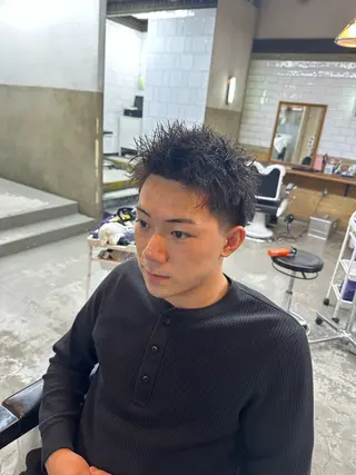 ショート メンズ モチヅキ タツキのヘアスタイル