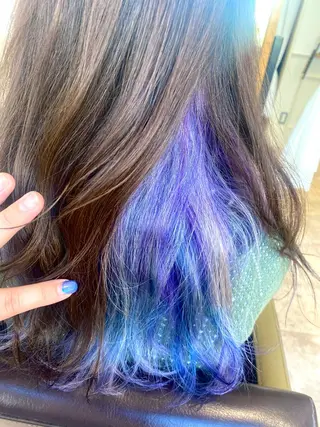 ロング カラー 派手髪系🦄美容師 chikaのヘアスタイル