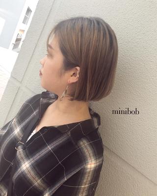 ショート 岸川 恭子のヘアスタイル