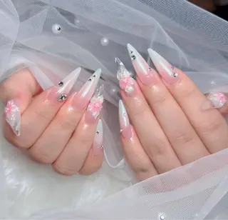 ネイル Julie NailSalonのネイルデザイン