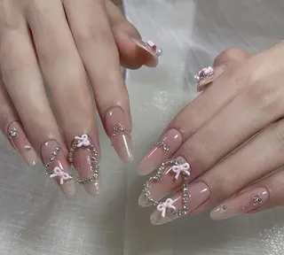 ネイル エリ🫧 nail池袋東口のネイルデザイン