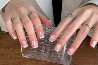 ネイル Dione Nail きよみのネイルデザイン