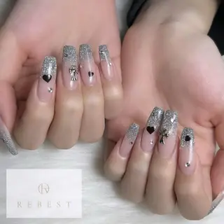 ネイル 天王寺rebest 💅nailのネイルデザイン