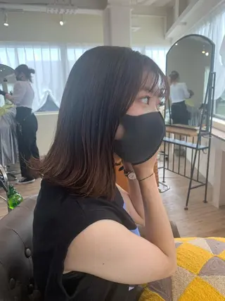 ミディアム カラー 本間 結衣のヘアスタイル