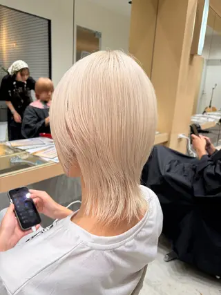 カラー メンズ ホワイトカラー☁️/ Yuya/ハイトーンのヘアスタイル