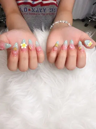 ネイル RUBY NAIL SPAのネイルデザイン