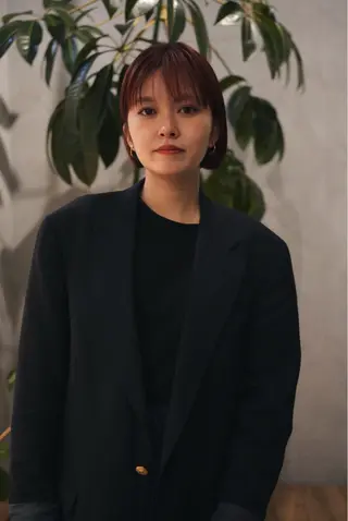 ショート カラー Basis 田口豪司のヘアスタイル