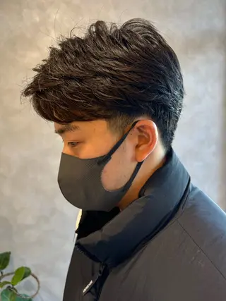 ショート パーマ ハヤサカ マユキのヘアスタイル