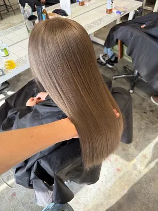 セミロング カラー ヘアアレンジ ☂️カトウ ケイゴ☂️のヘアスタイル