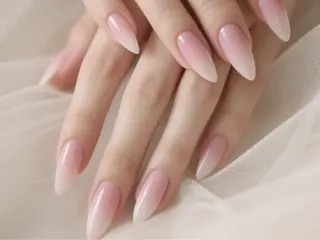 ネイル 惠 美奈のネイルデザイン