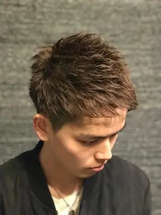 ショート 💈 クラモトダイセイのヘアスタイル