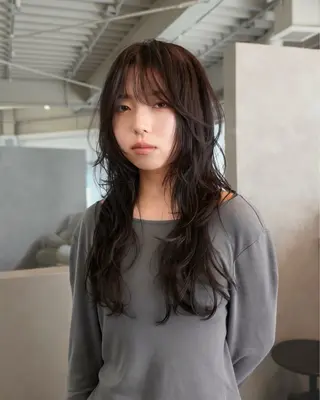 ロング カラー レイヤー/ハイトーン ヒガシサヨのヘアスタイル