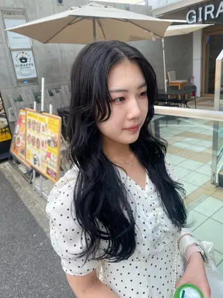 ロング カラー 花見 亜沙美のヘアスタイル