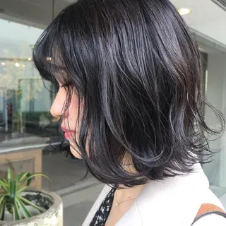ミディアム カラー 鎌田 愛のヘアスタイル