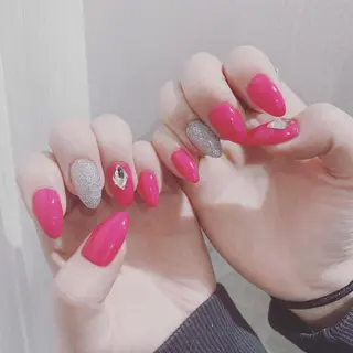 ネイル nailsalon ULLのネイルデザイン