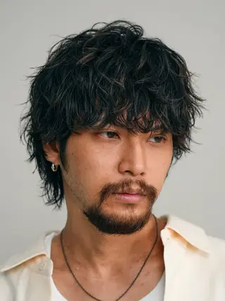 ミディアム カラー パーマ メンズ キッズ 栄💗レイヤー｜ショ ートカット｜haruのヘアスタイル