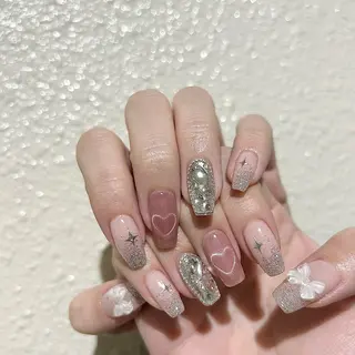 ネイル パラあり！フィルイン 美フォルムのネイルデザイン