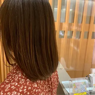 セミロング ARMONY秋山輝也 コテ巻き風パーマ特化のヘアスタイル