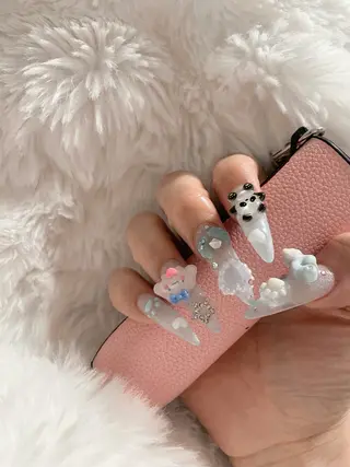 ネイル Blue daisy RIN🎀のネイルデザイン