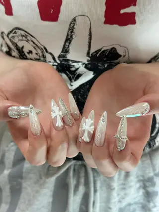 ネイル Julli NailStudioのネイルデザイン