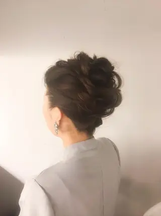 セミロング ヘアアレンジ 木川 愛子のヘアスタイル