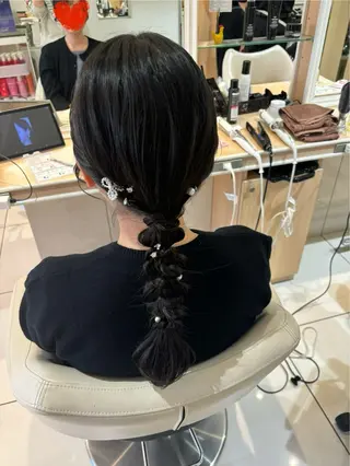 ロング ヘアアレンジ 宮永 璃沙のヘアスタイル