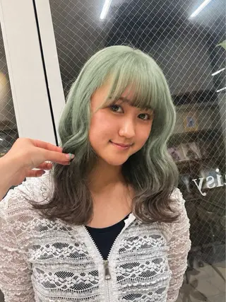 セミロング カラー "Daisy" Rio /大名・天神のヘアスタイル