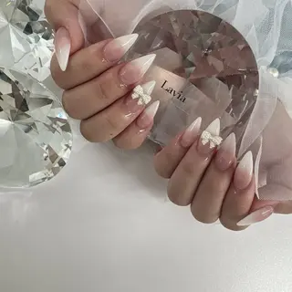 ネイル lavia🖤 ayumiのネイルデザイン