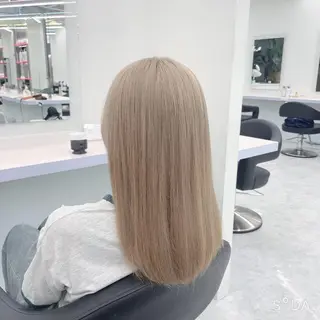 ロング カラー 🍀yuria/ハイ トーン/ペールカラーのヘアスタイル