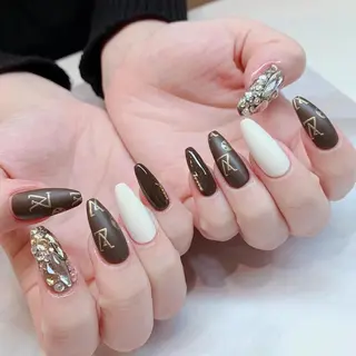 ネイル Tinaネイル 難波のネイルデザイン