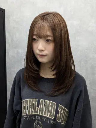 セミロング 🏹MIYU¦抜け感 ×柔らかカラーのヘアスタイル