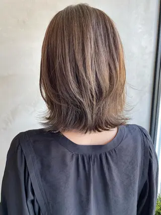 ショート カラー ヘアアレンジ マツエク・マツパ 夜23時まで予約🉑 reverieあきらのヘアスタイル