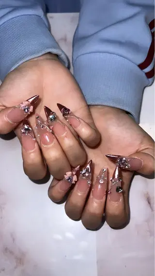 ネイル Garnet nailのネイルデザイン