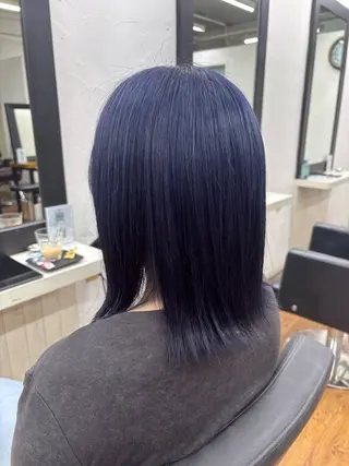 カラー 香野 優子のヘアスタイル